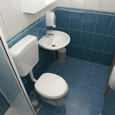 Pensionat Double Milna 3074b 3*